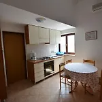 Διαμέρισμα Bartol *
