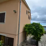 Bartol Apartman Póla